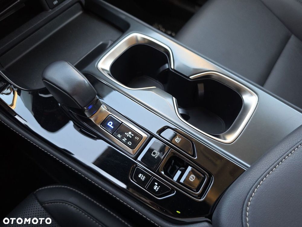 Lexus NX 350h Business AWD - 15