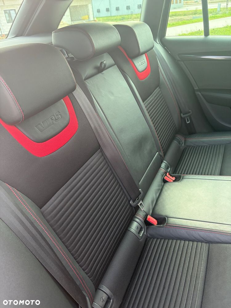 Skoda Octavia 2.0 TDI RS DSG - 27