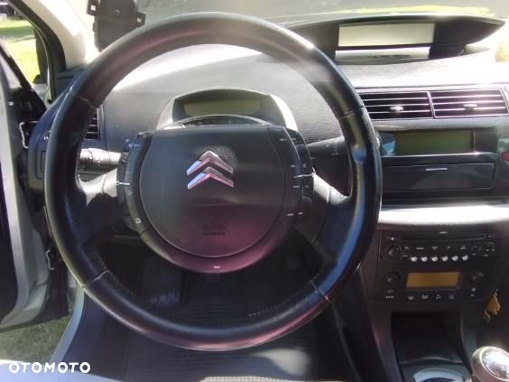 Citroën C4 2.0 HDi Exclusive - 8