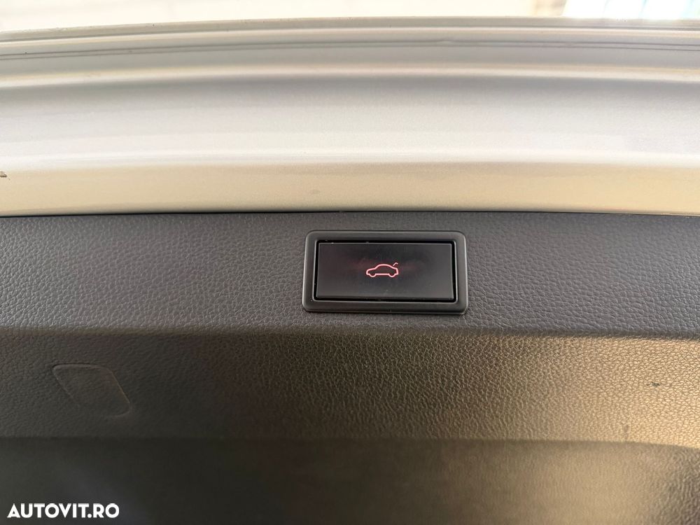 Skoda Karoq 1.6 TDI SCR DSG Style - 14