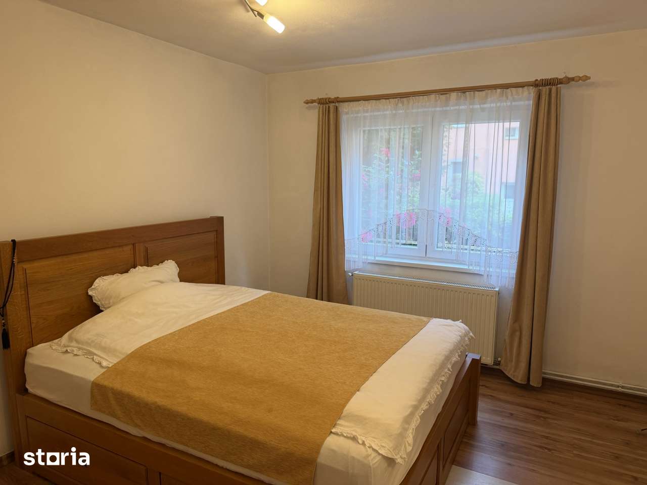ap 2 camere V. Aaron ,str. Negoveanu — fotografia 3