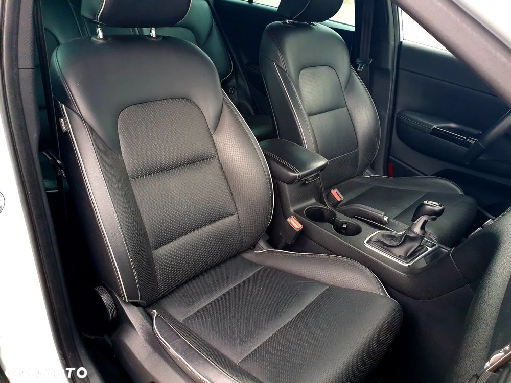 Kia Sportage - 30