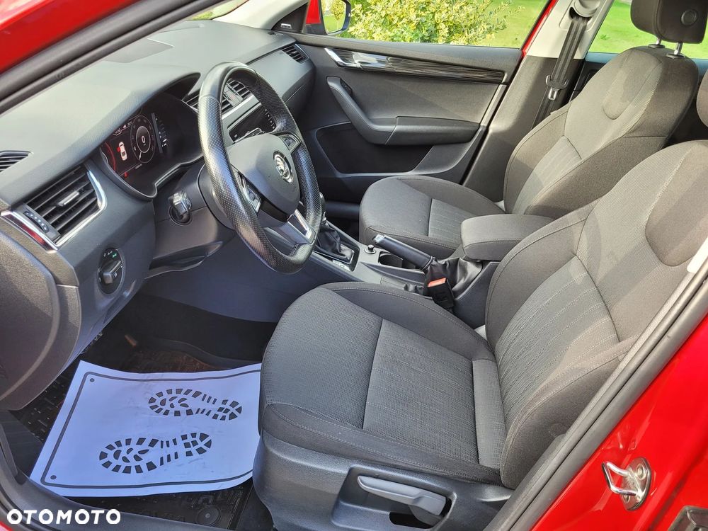 Skoda Octavia 2.0 TDI SCR 4x4 Style DSG - 19