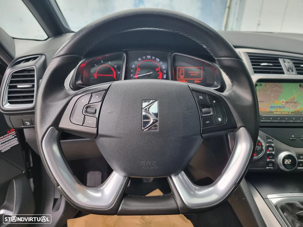 Citroën DS5 1.6 BlueHDi So Chic - 10