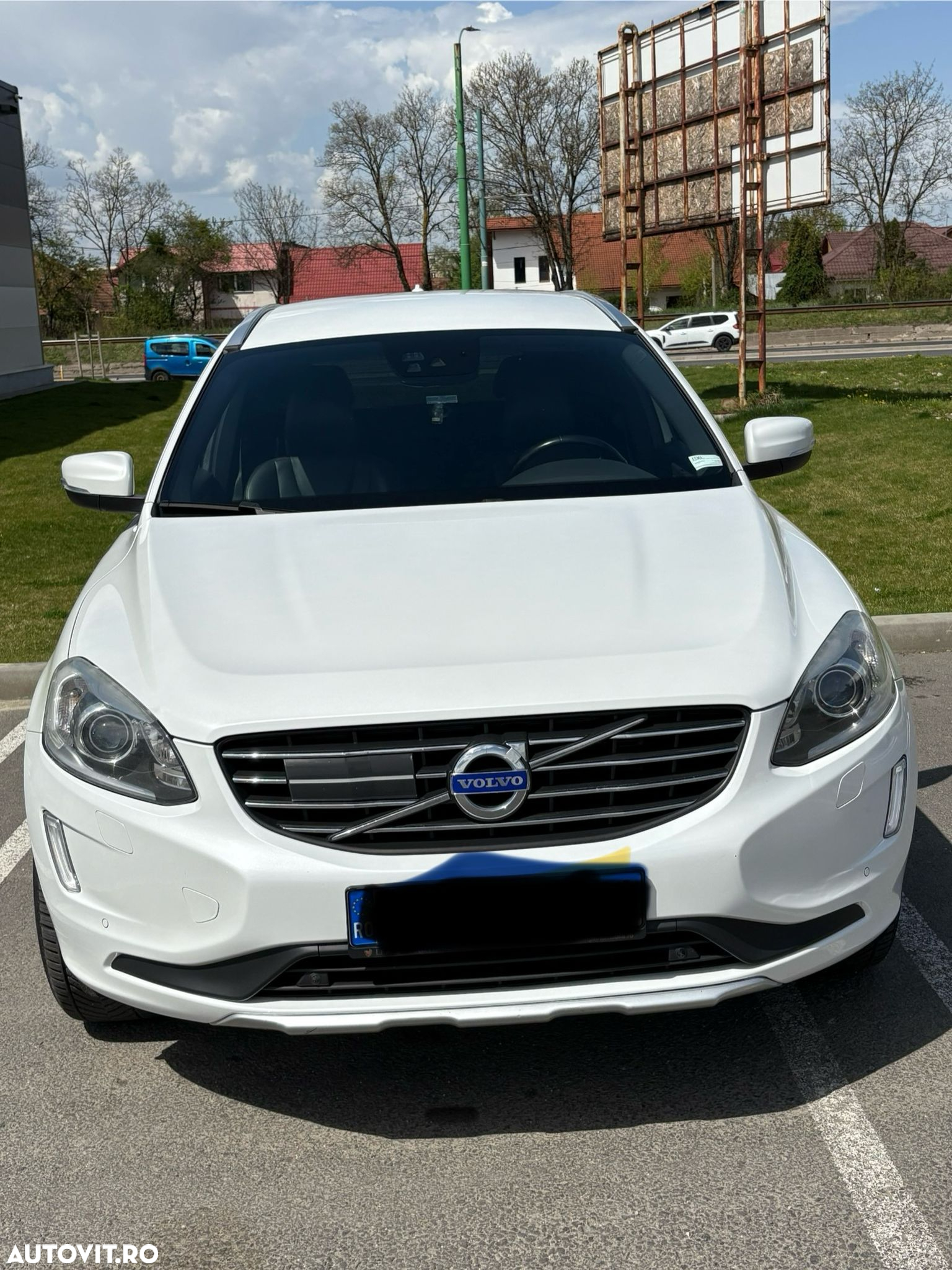 Volvo XC 60 D4 AWD Geartronic Ocean Race - 23