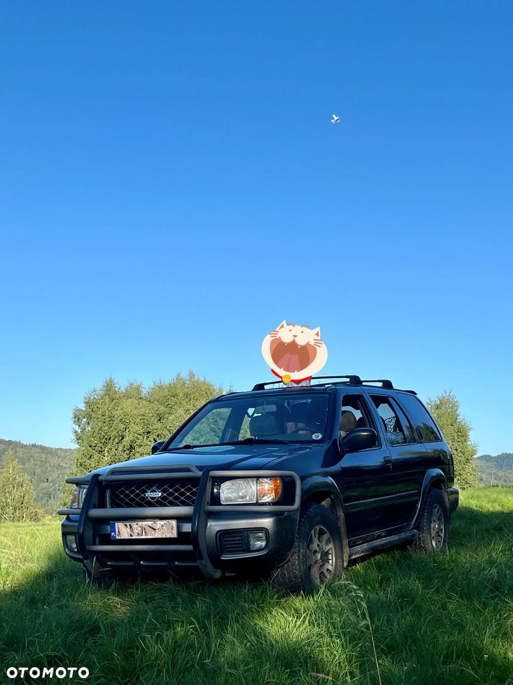 Nissan Pathfinder - 1