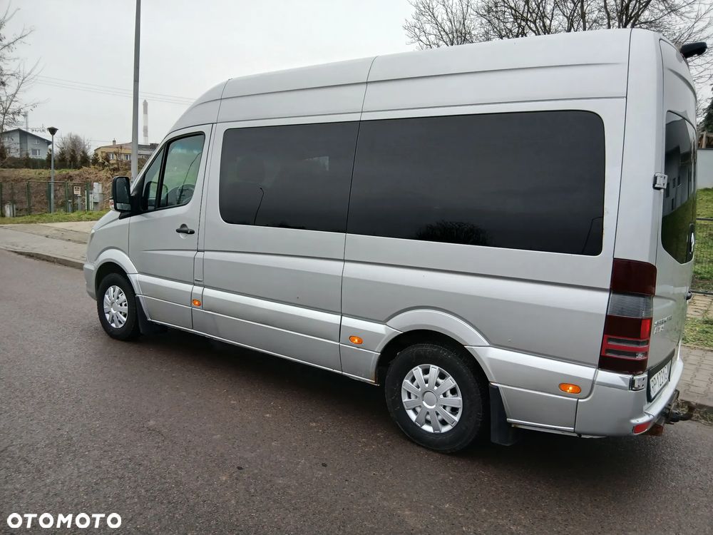 Mercedes-Benz Sprinter - 6