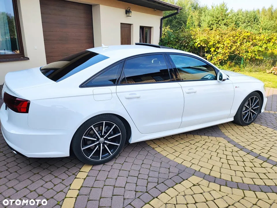 Audi A6 - 6