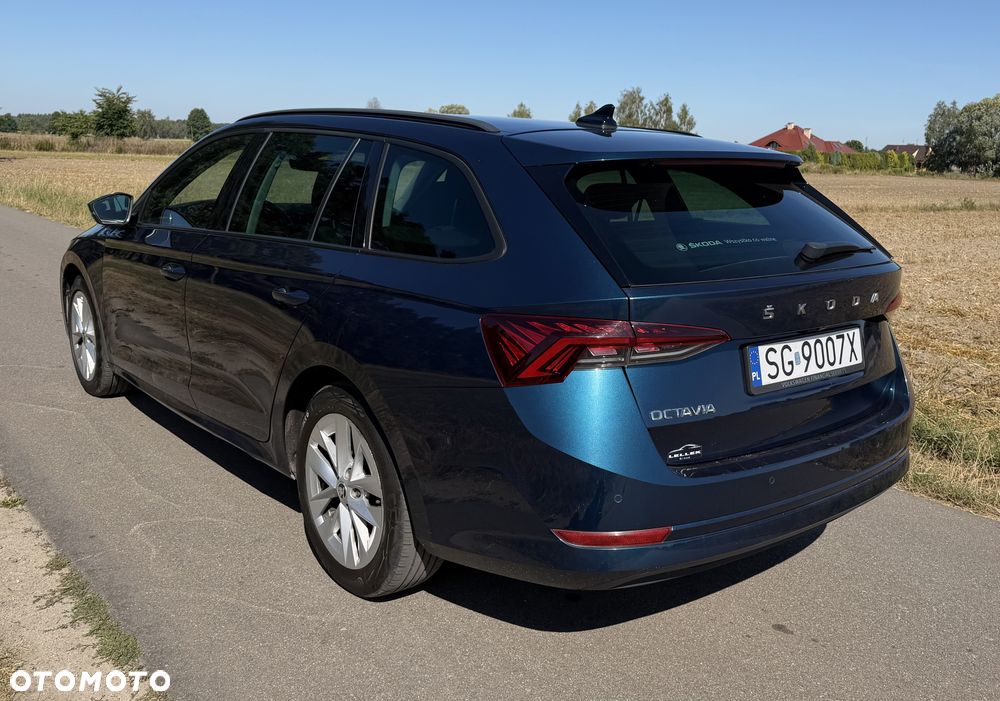Skoda Octavia 2.0 TDI Ambition DSG - 5