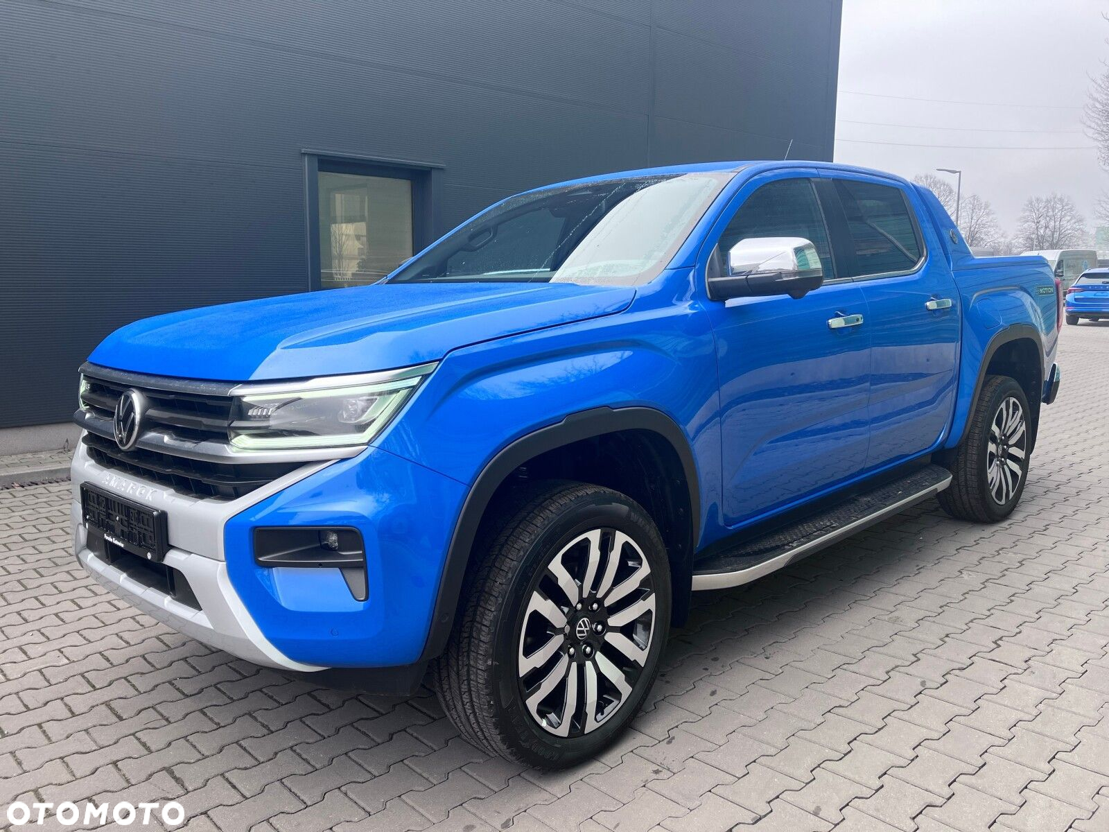 Volkswagen Amarok LIFE 2.0 TDI 205KM AUTOMAT 4Motion - 11