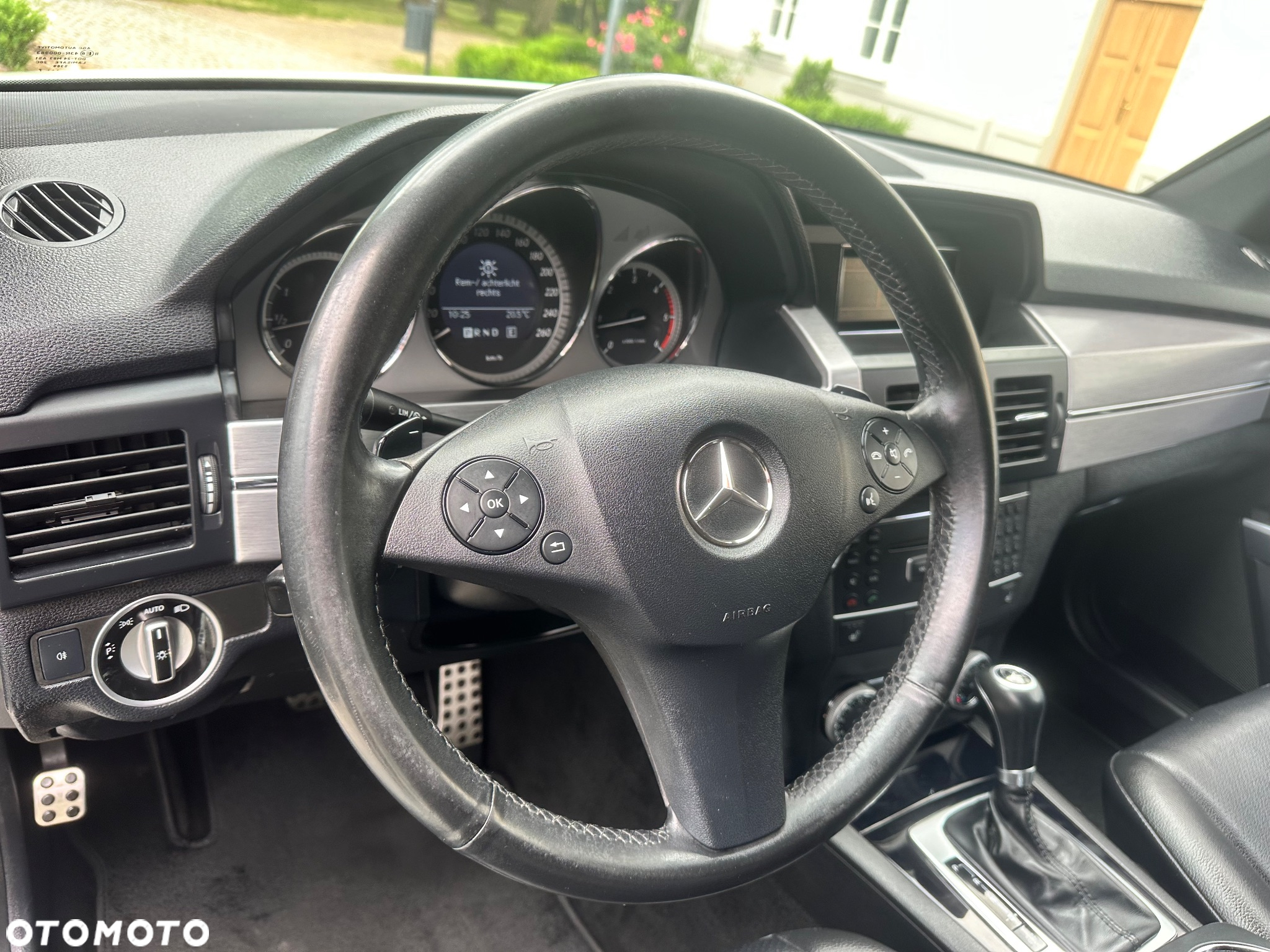 Mercedes-Benz GLK 200 CDI (BlueEFFICIENCY) 7G-TRONIC - 27