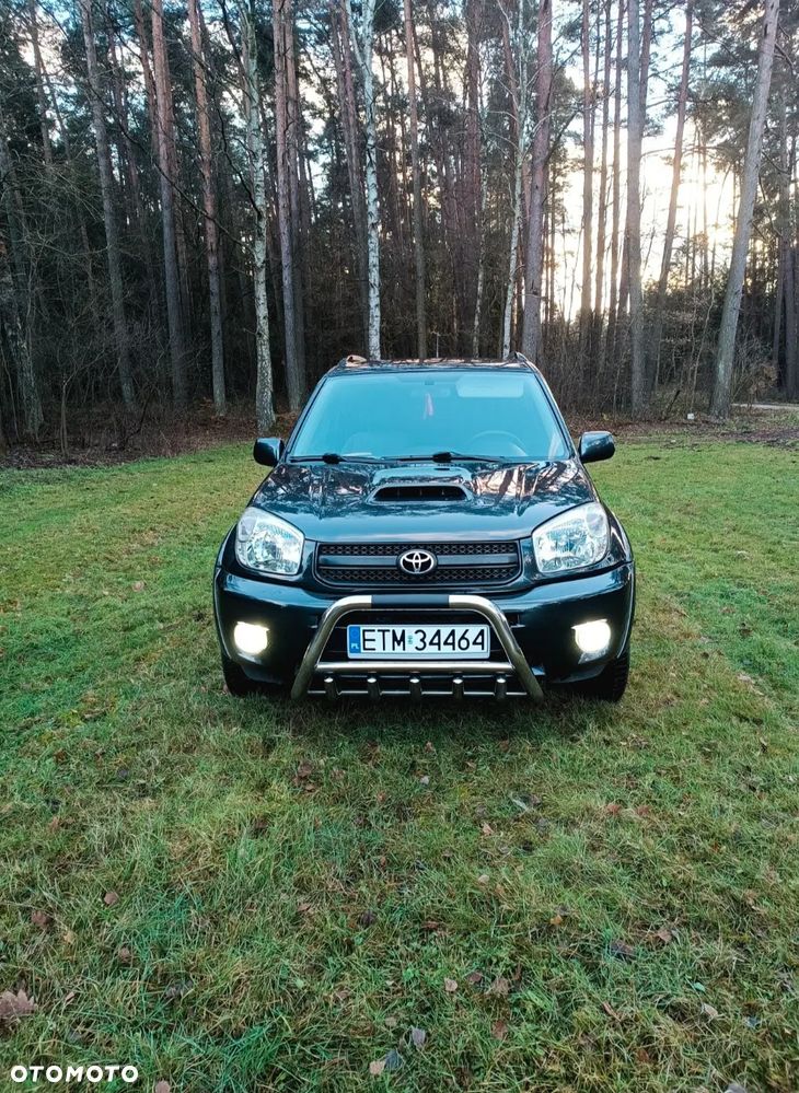 Toyota RAV4 D-4D 4x4 - 2