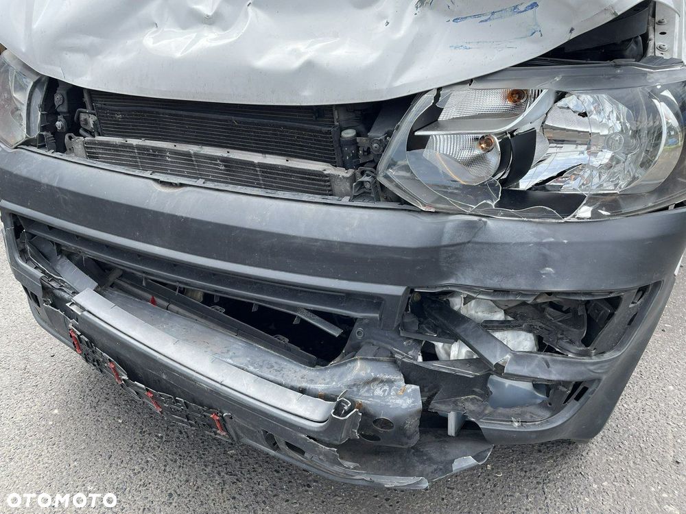 Volkswagen Transporter - 8