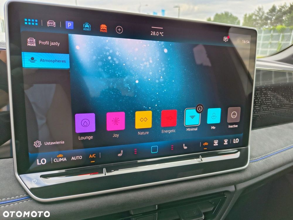 Volkswagen Tiguan - 18