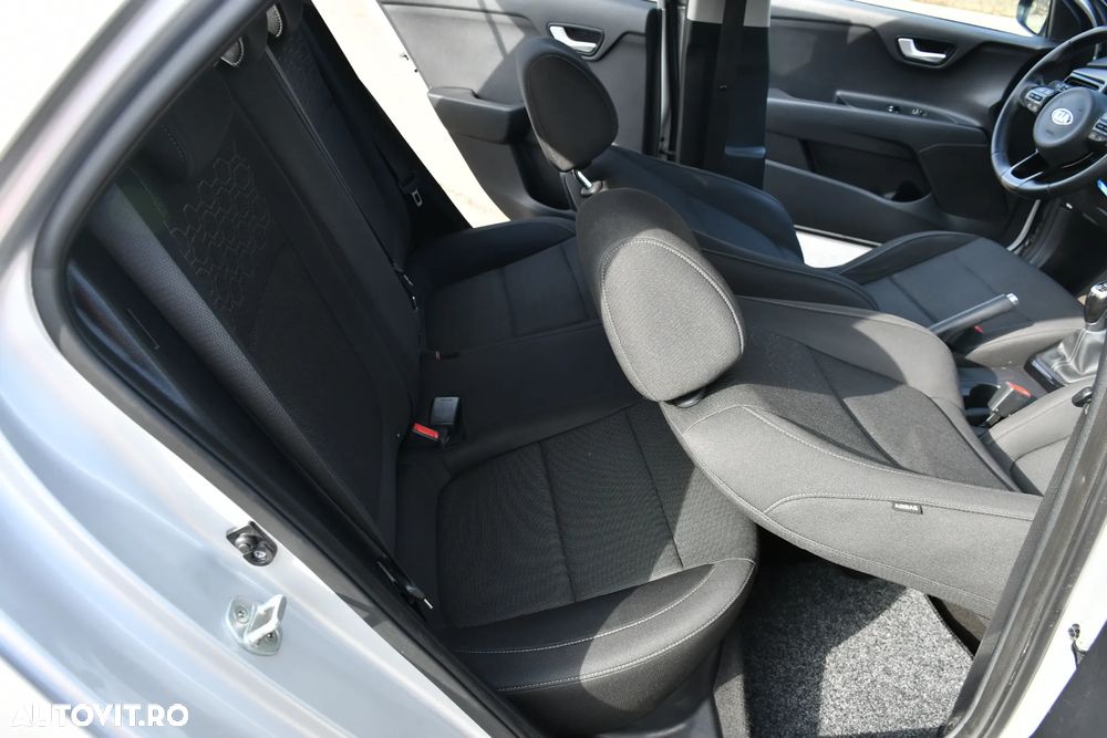 Kia Rio 1.4 CRDi 90 Platinum Edition - 25