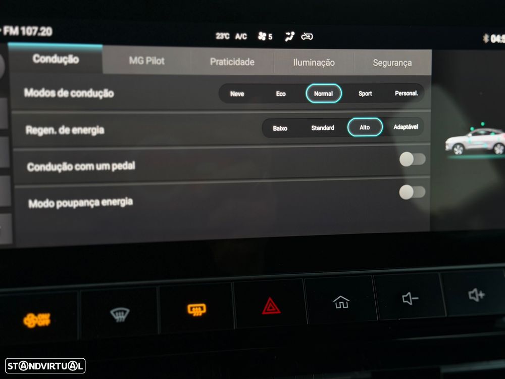 MG MG4 51 kWh Standard - 24