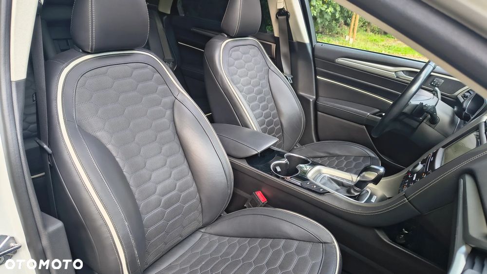 Ford Mondeo 2.0 TDCi Start-Stopp PowerShift-Aut Vignale - 19