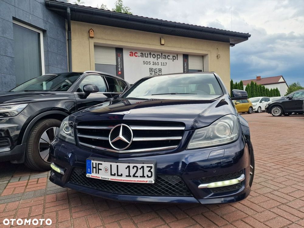 Mercedes-Benz Klasa C 180 7G-TRONIC AMG Line - 4