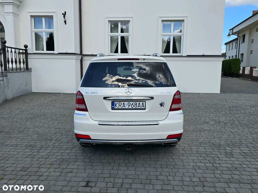 Mercedes-Benz GL 350 BlueTEC 4Matic 7G-TRONIC Grand Edition - 8