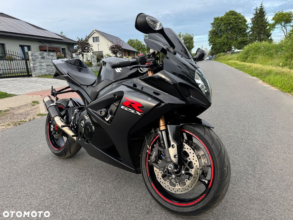 Suzuki GSX-R - 7