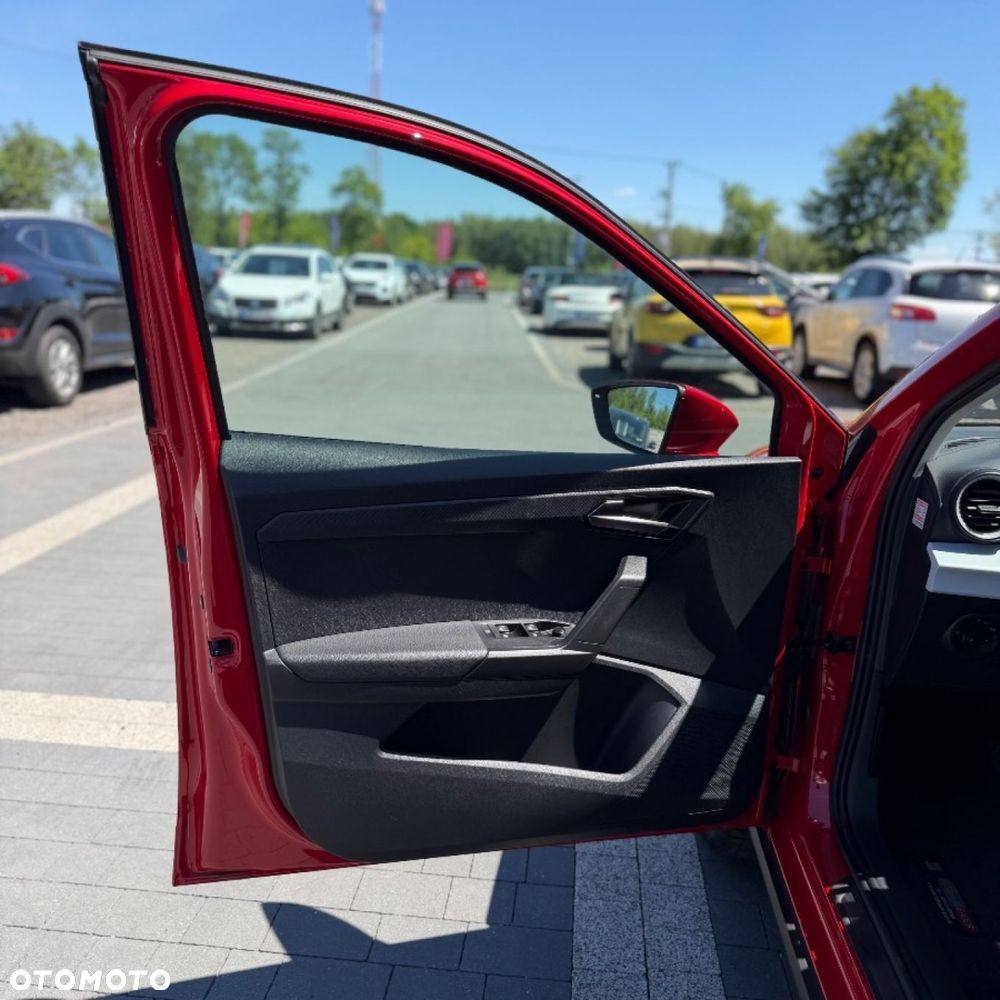 Seat Arona - 12