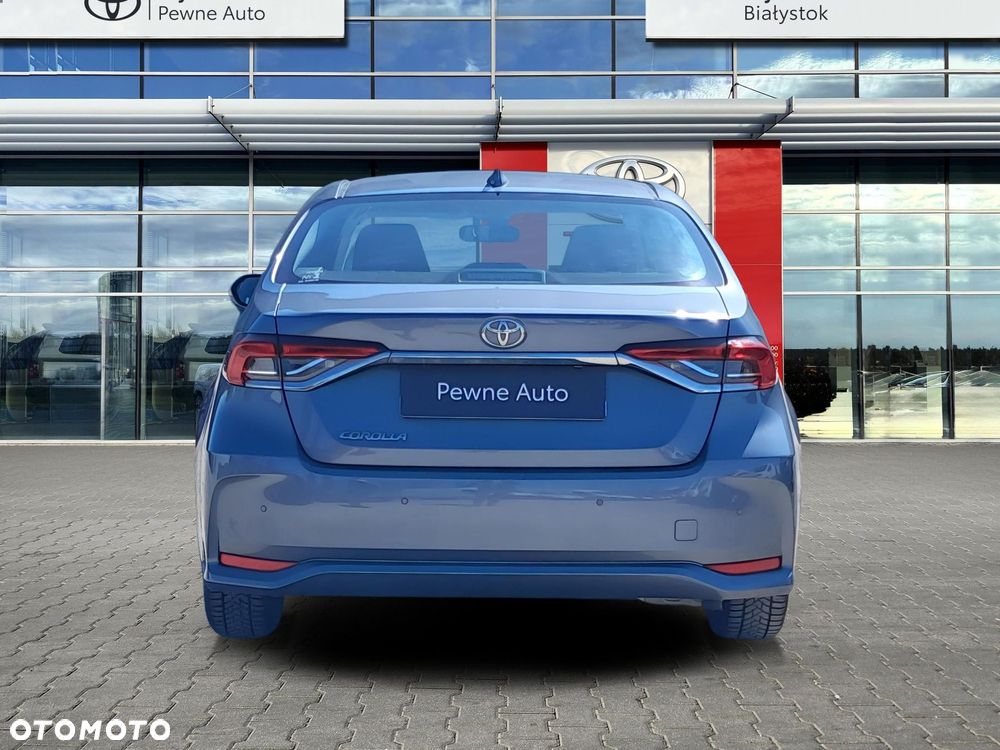 Toyota Corolla - 5