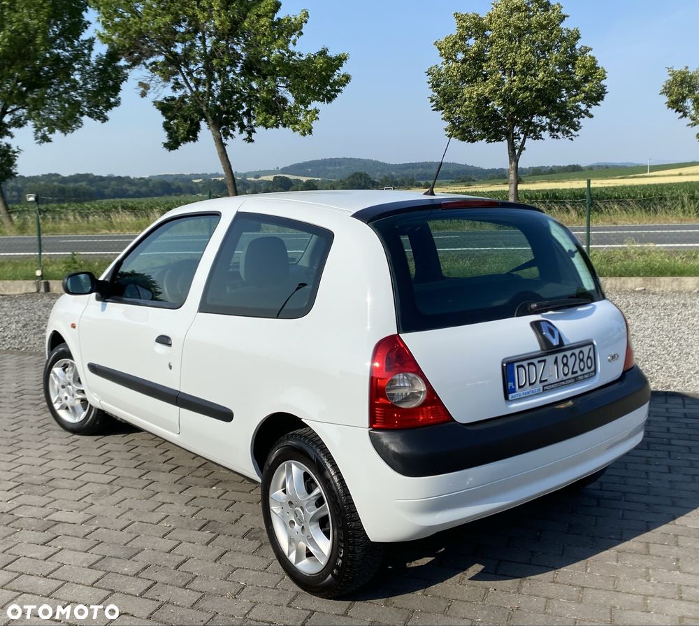 Renault Clio - 3