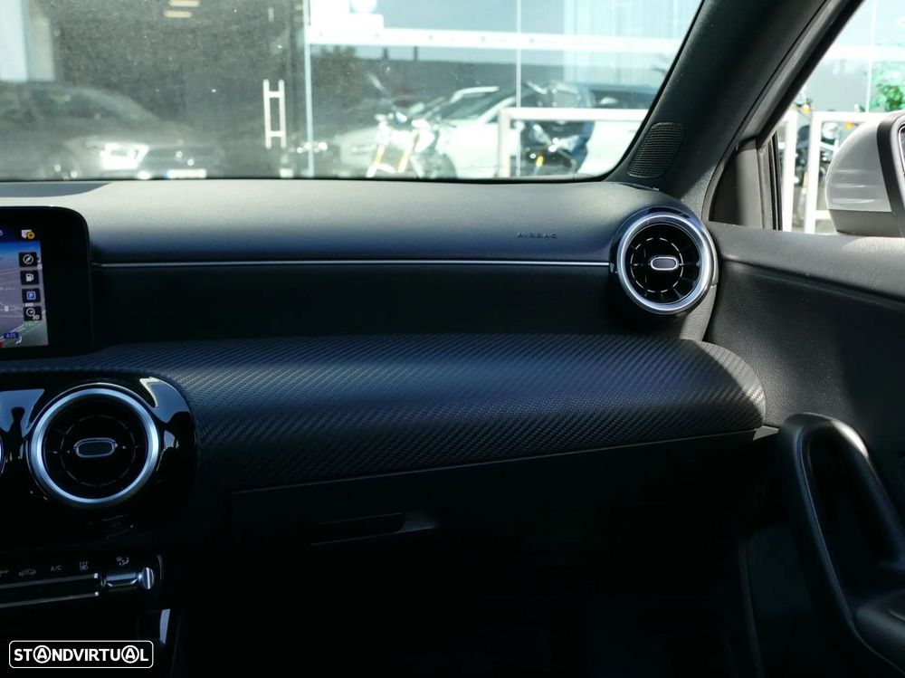 Mercedes-Benz A 250 e Style Plus - 31
