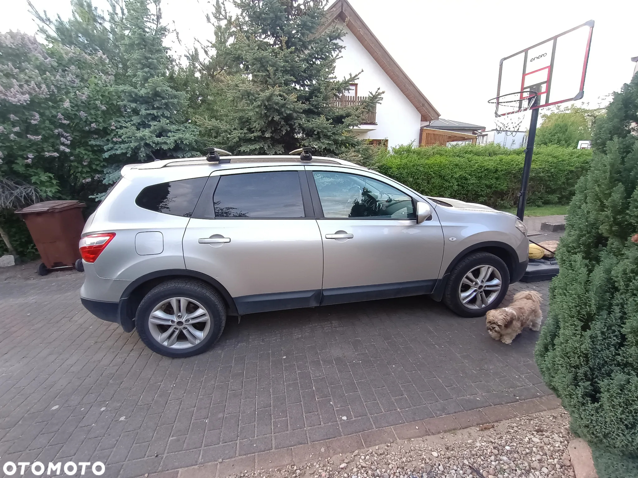 Nissan Qashqai+2 - 12