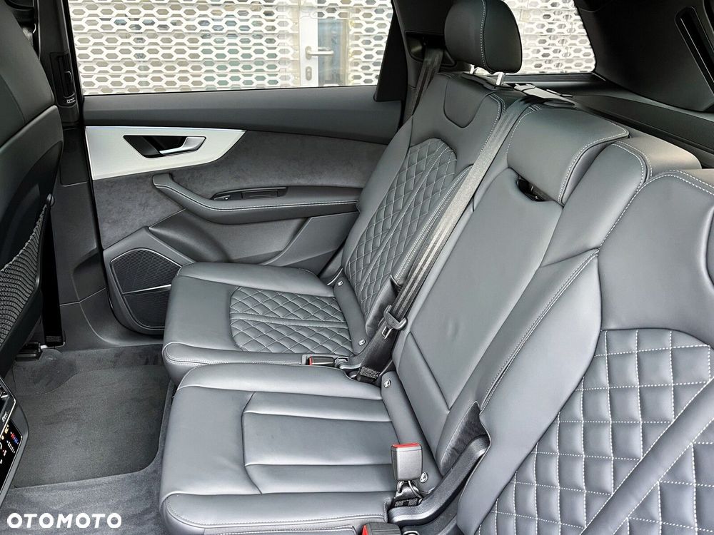 Audi Q7 - 22