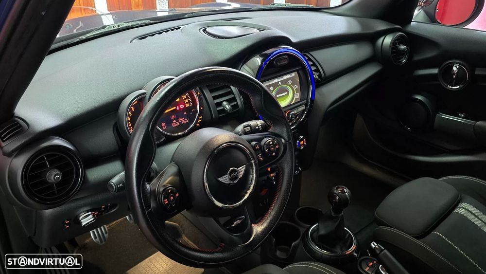 MINI 5 Portas One D - 20