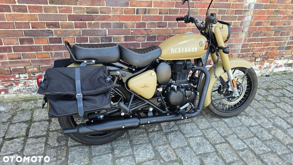 Royal Enfield Classic - 24