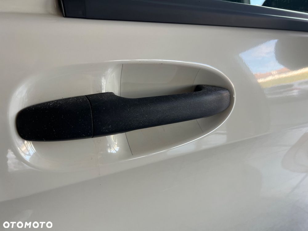 Mercedes-Benz Vito - 18