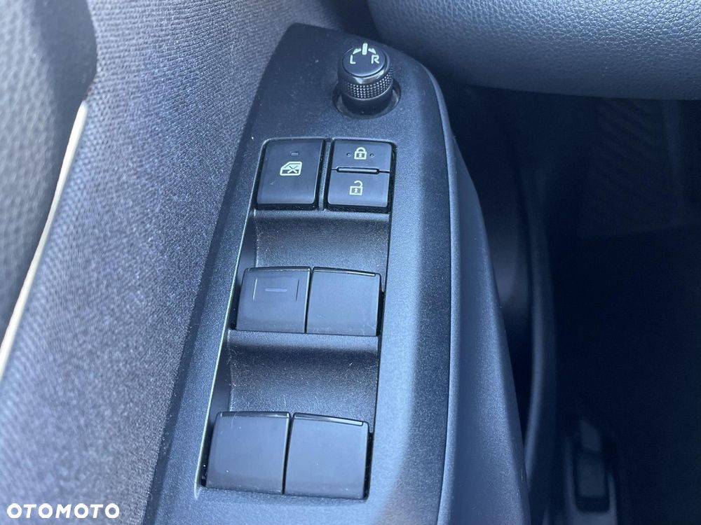 Toyota Yaris Cross - 18