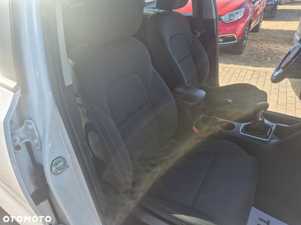 Kia Sportage 1.6 GDI 2WD VISION - 18