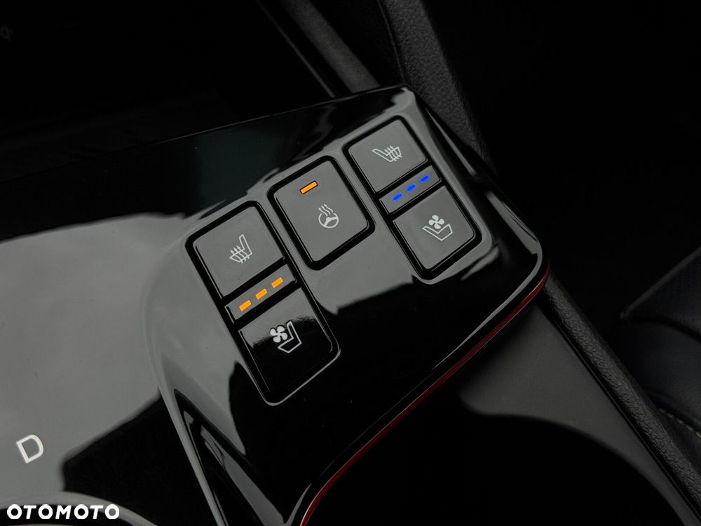 Kia Sportage 1.6 T-GDI HEV Business Line 4WD - 33