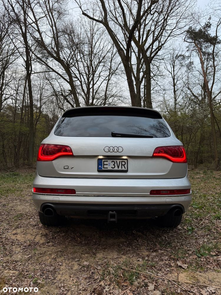 Audi Q7 - 13