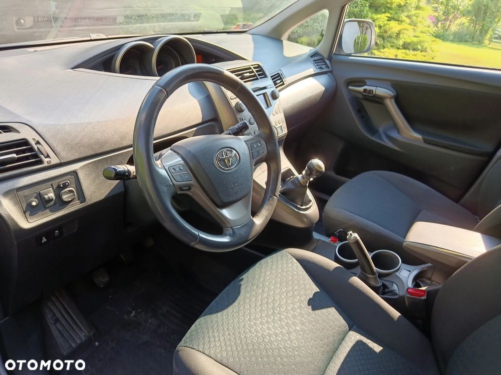 Toyota Verso 2.0 D-4D Sol 7os - 7