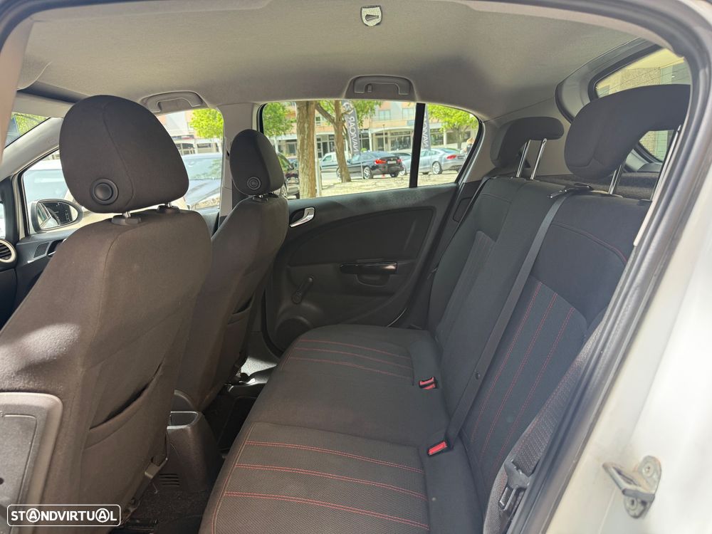 Opel Corsa 1.3 CDTI DPF Navi - 12