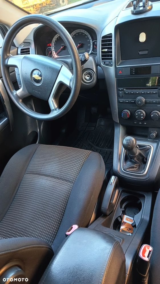 Chevrolet Captiva - 13