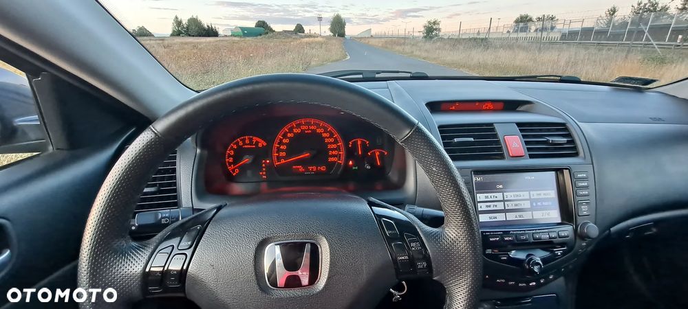 Honda Accord Tourer 2.0 i Automatik Sport - 26