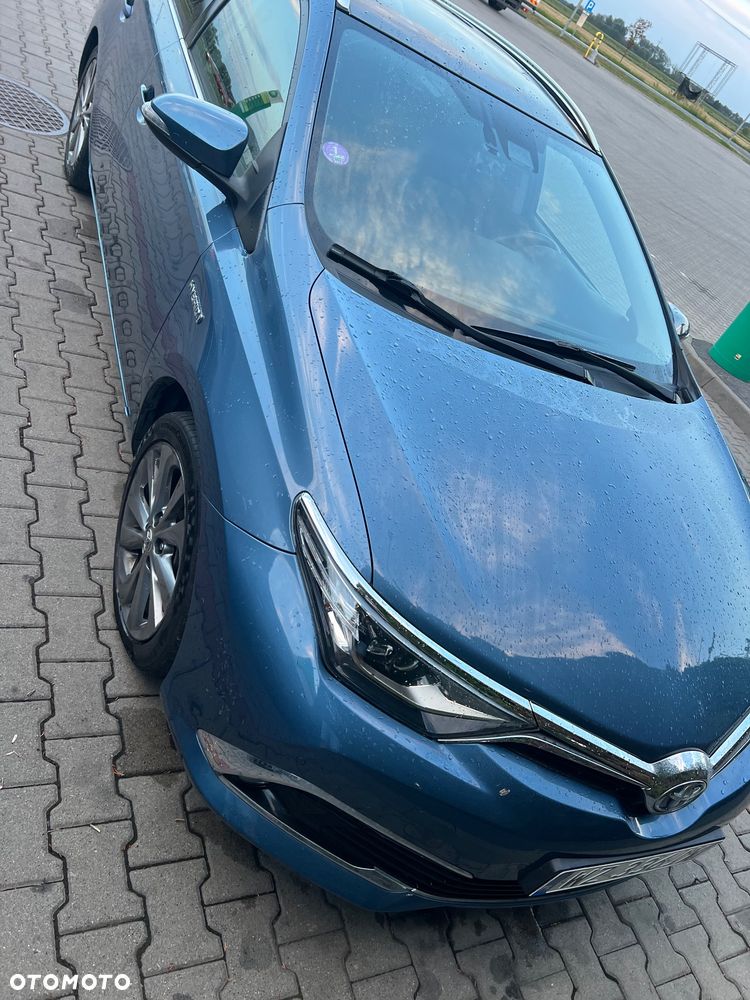 Toyota Auris - 17