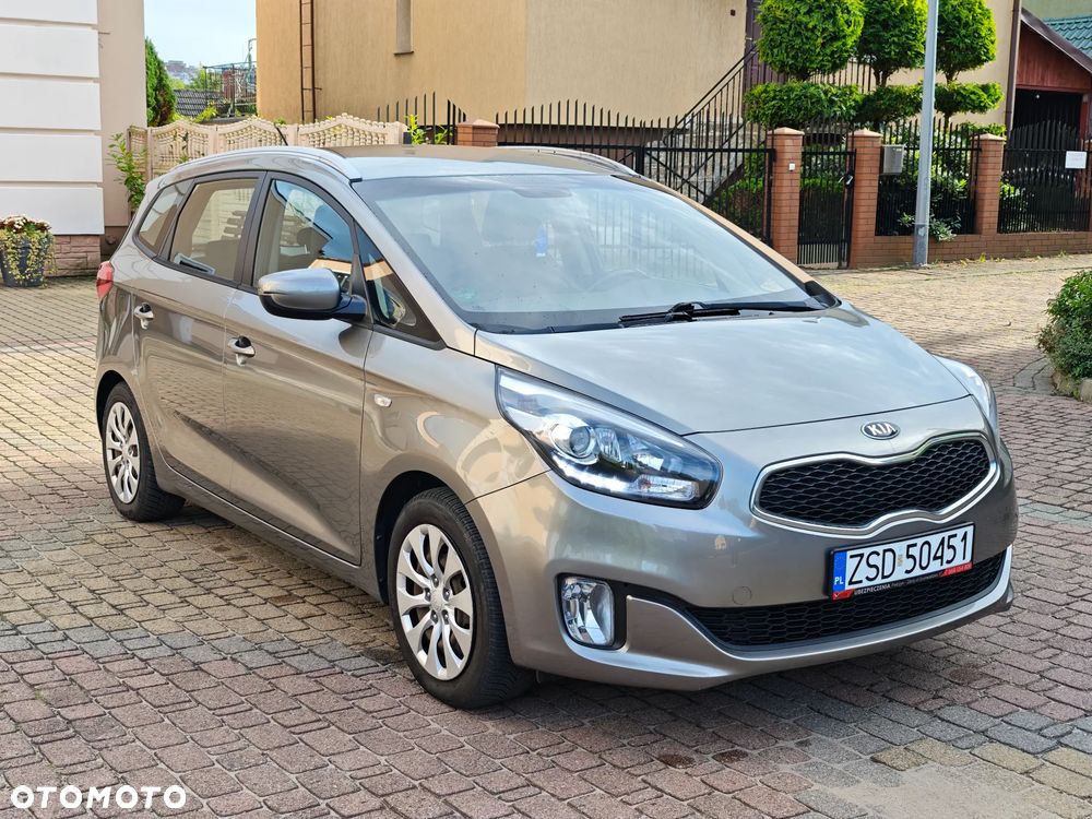 Kia Carens 1.7 CRDi 115 Dream Team Edition - 3