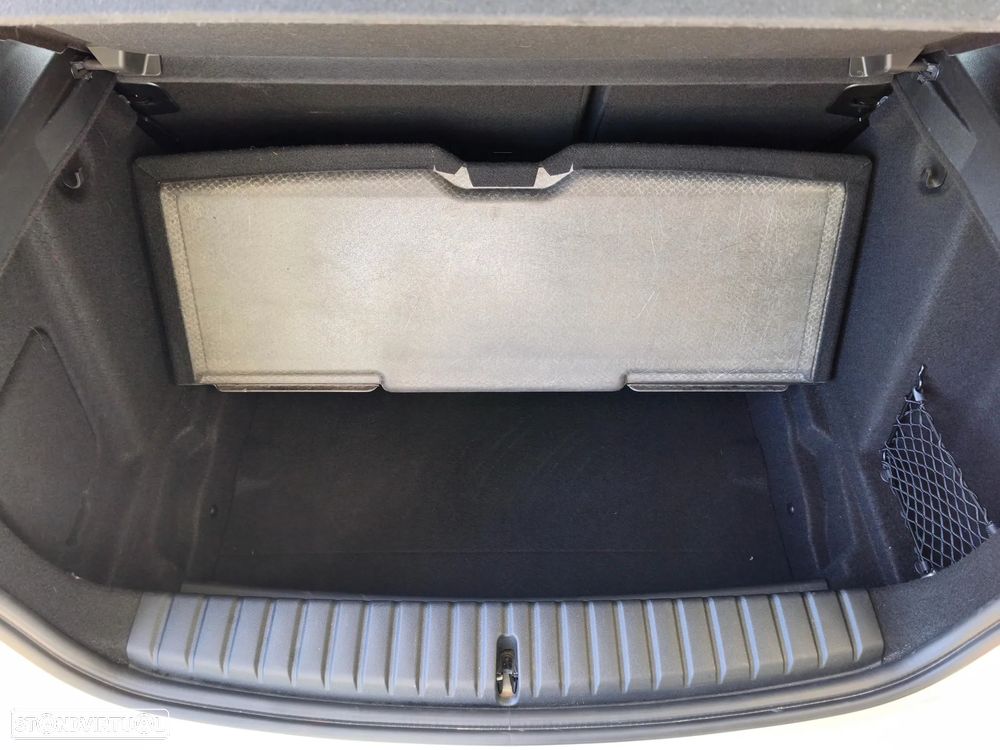 BMW 116 d Pack Desportivo M - 21