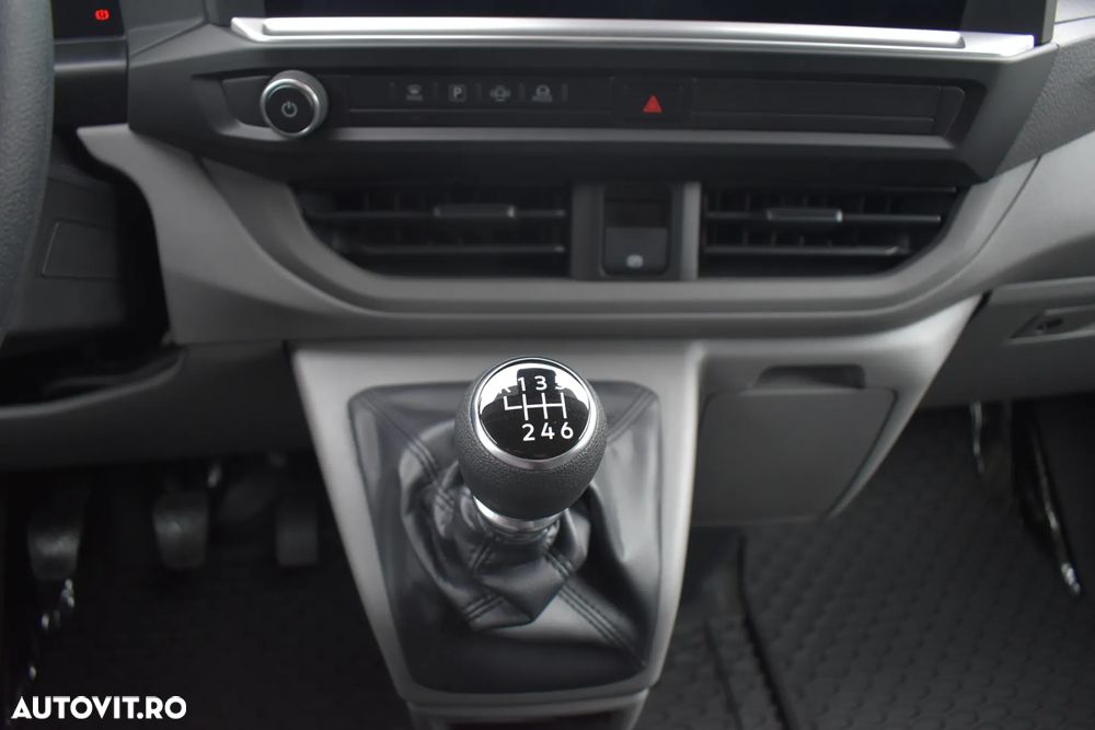 Volkswagen Transporter - 23