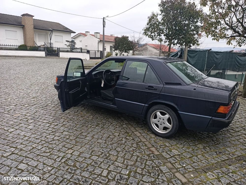 Mercedes-Benz W201 (1982-1993) 190 E 1.7 - 3