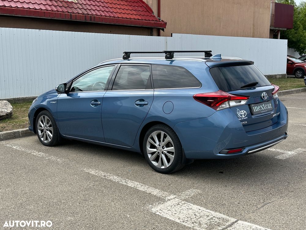 Toyota Auris 1.8 L VVT-i Hybrid Sol - 9