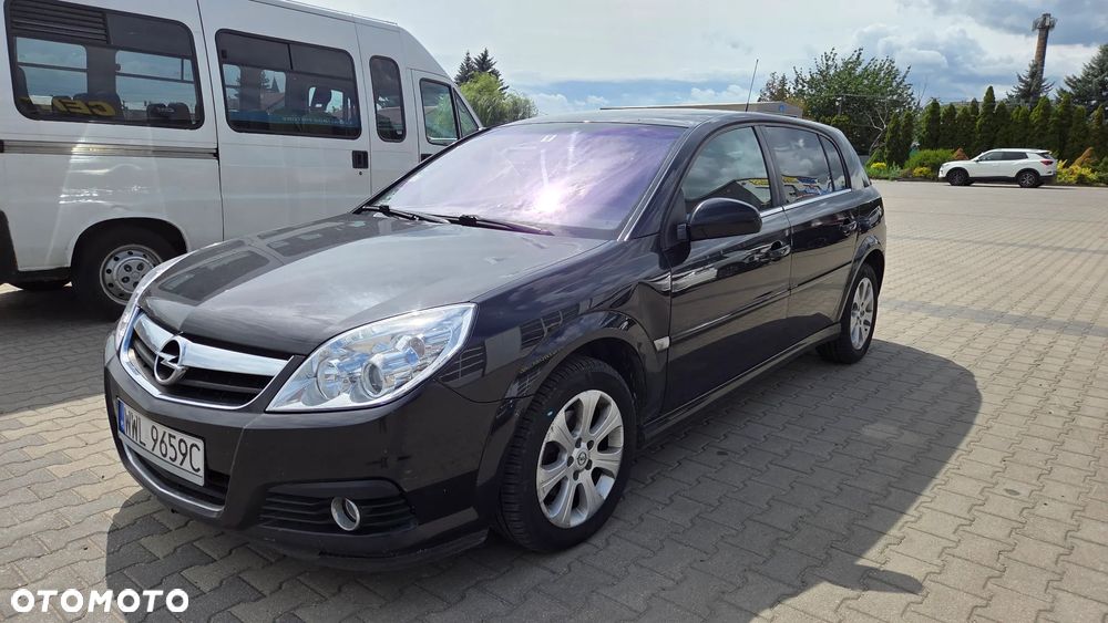 Opel Signum 1.9 CDTI Cosmo - 1
