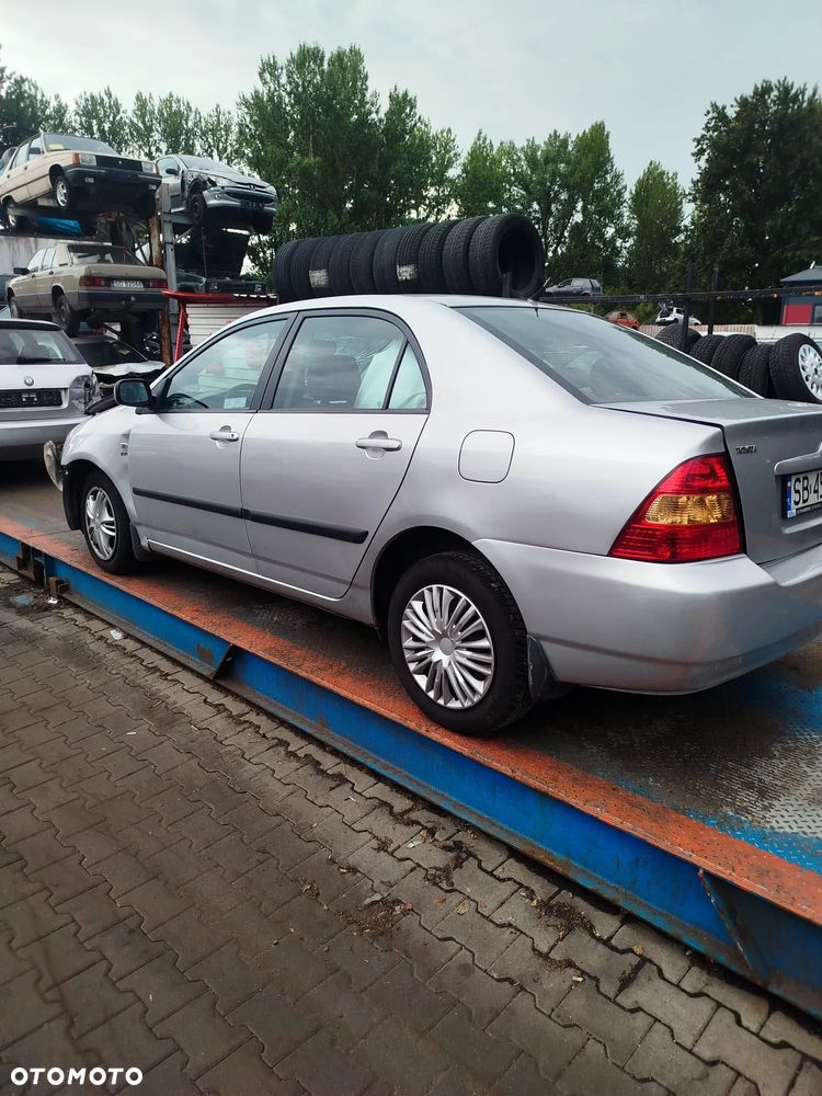 Toyota Corolla  e 12 na części. - 7