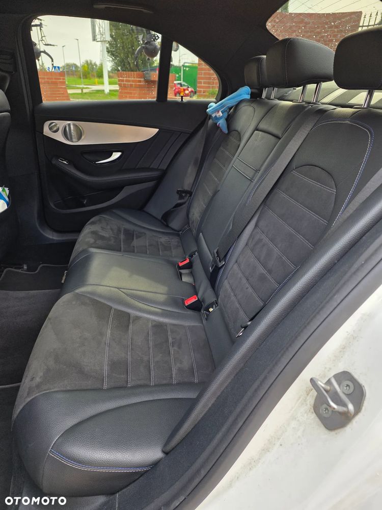 Mercedes-Benz Klasa C 220 d 4MATIC 9G-TRONIC - 10